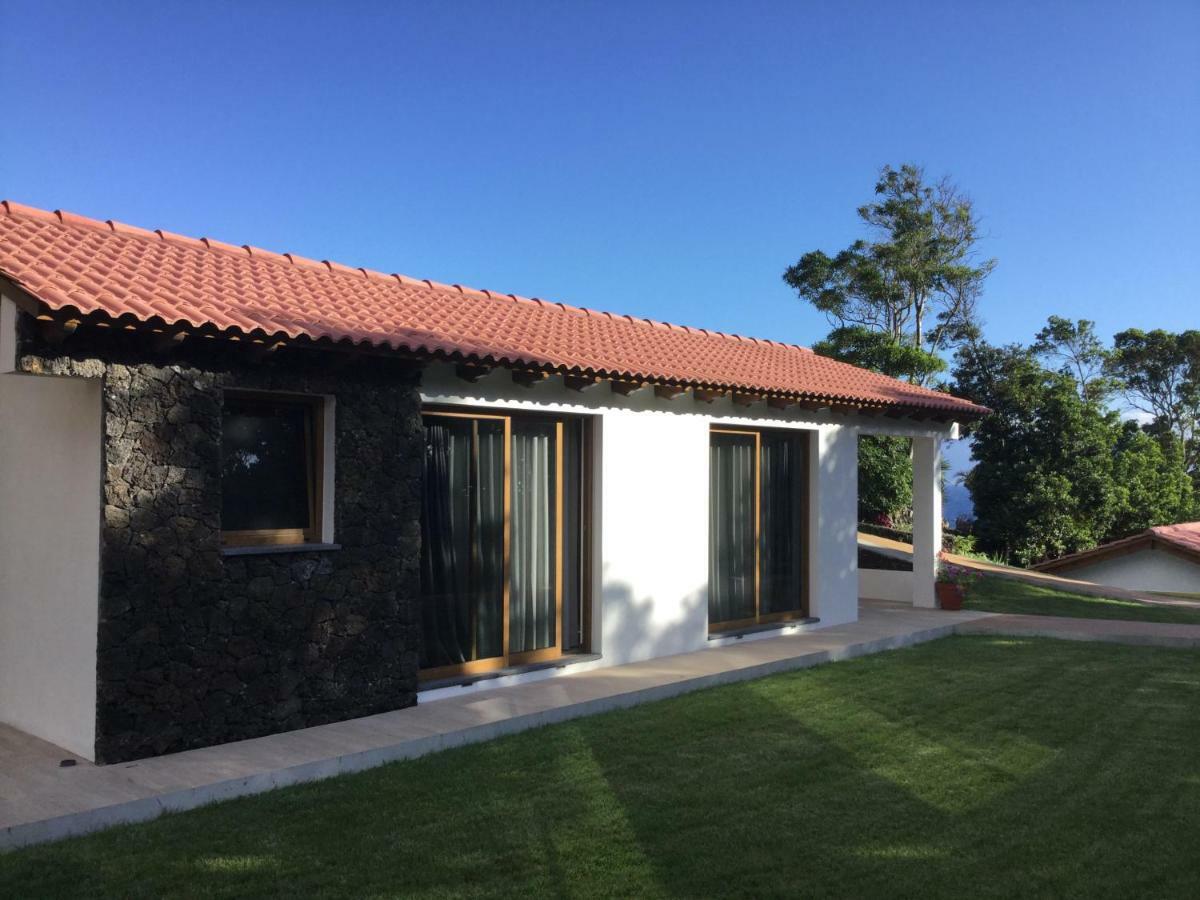 Villas Casteletes Urzelina Exterior photo